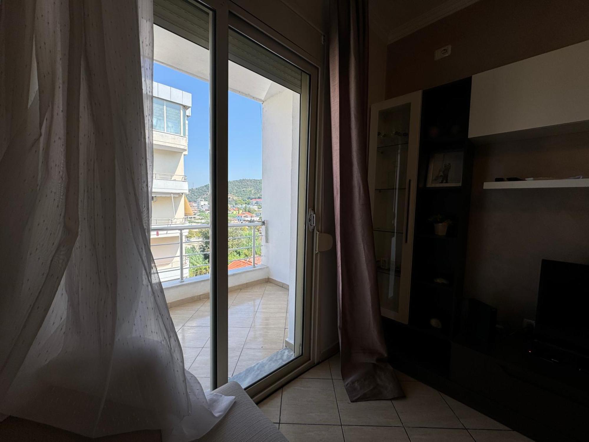 Elegant Apartment In Lungomare - N 23 Vlore Bagian luar foto