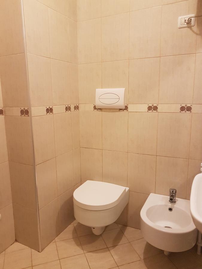 Elegant Apartment In Lungomare - N 23 Vlore Bagian luar foto